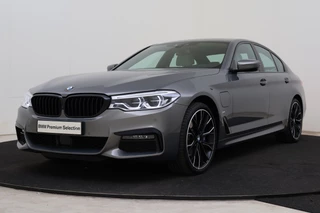 BMW 5 Serie 530e High Executive M Sport Automaat / Comfortstoelen / Comfort Access / Adaptieve LED / Laserlicht / Head-Up / Harman Kardon / Parking Assistant Plus / Adaptieve Cruise Control