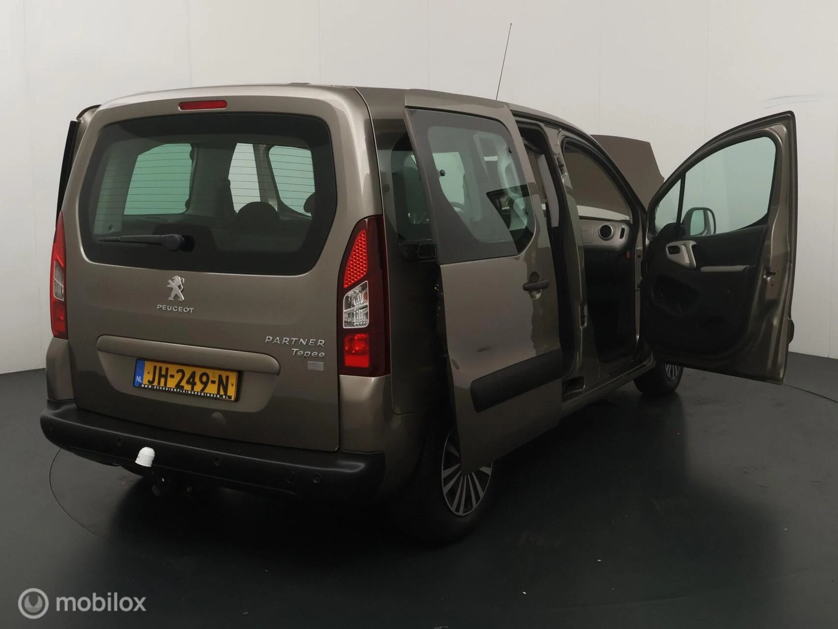 Hoofdafbeelding Peugeot Partner