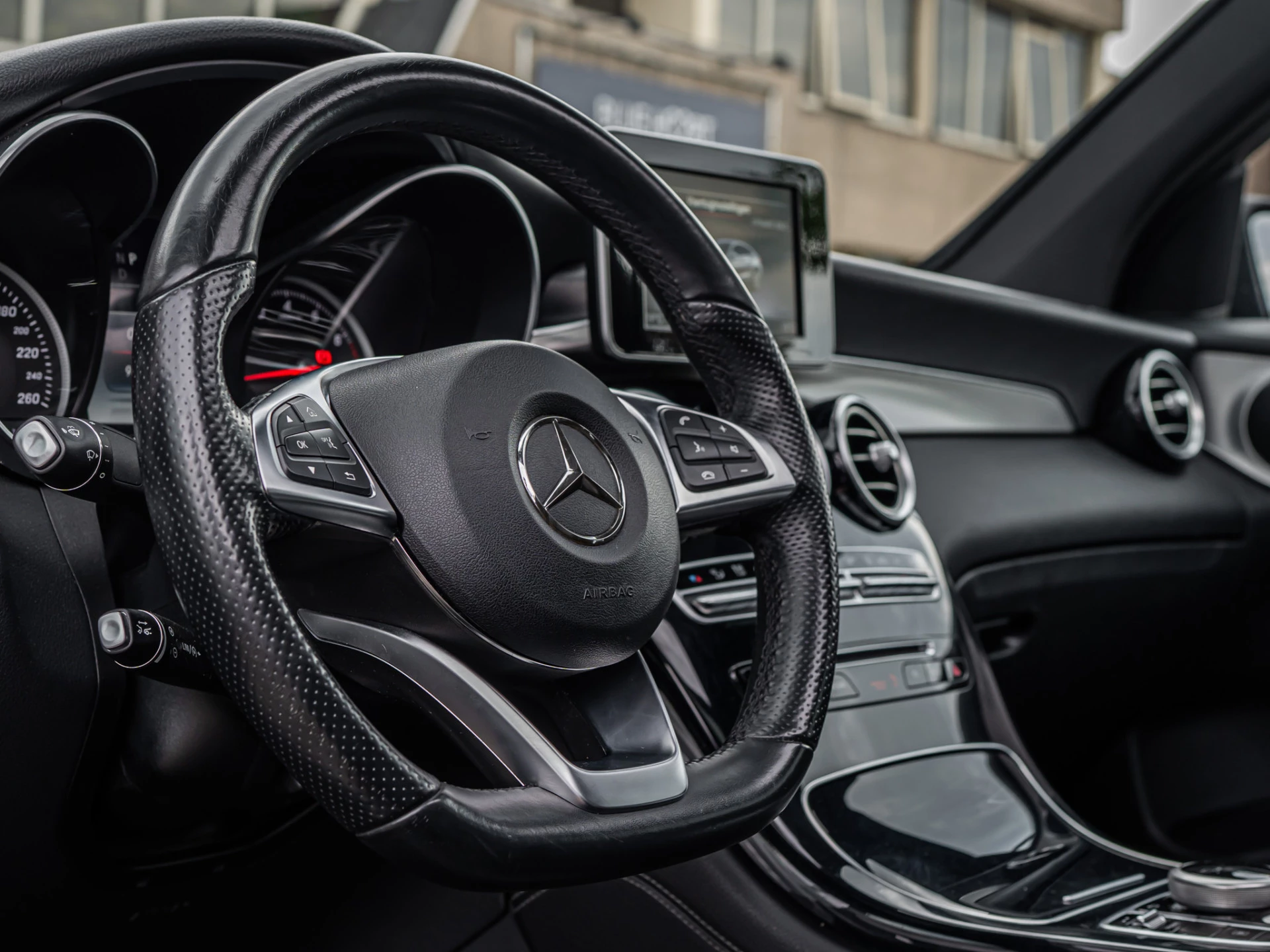 Hoofdafbeelding Mercedes-Benz GLC