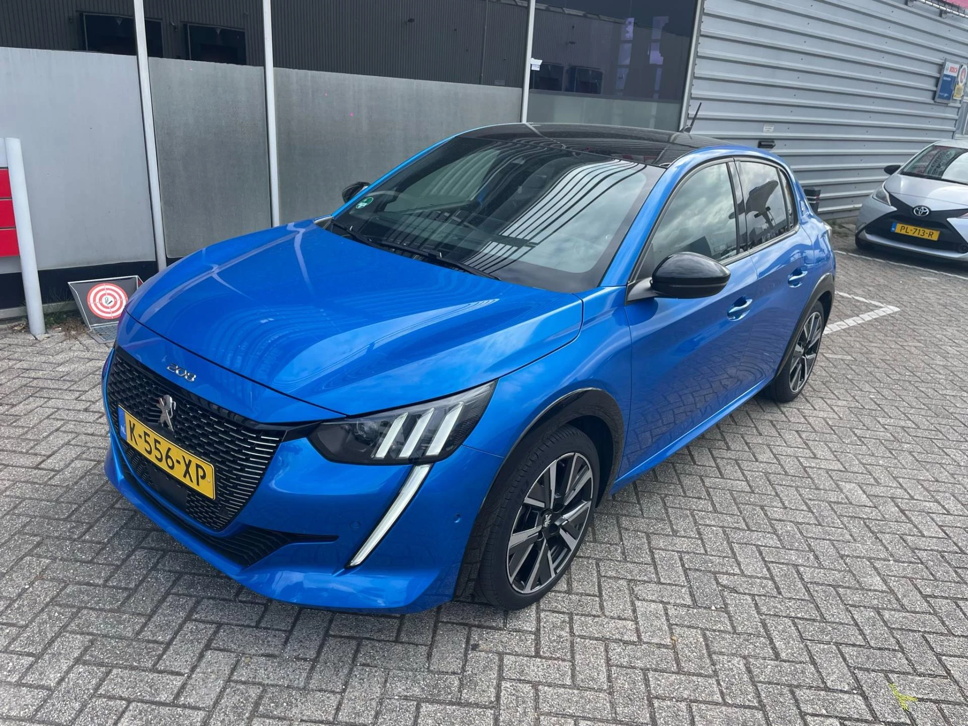 Hoofdafbeelding Peugeot 208