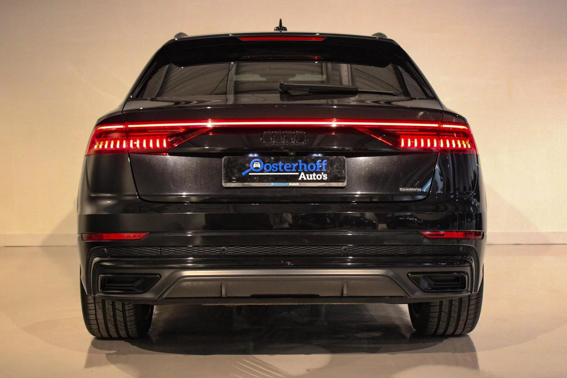 Hoofdafbeelding Audi Q8