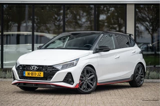 Hyundai i20 1.6 N 204pk | Milltek Uitlaat | Zwart dak | Navi | Camera | Keyless