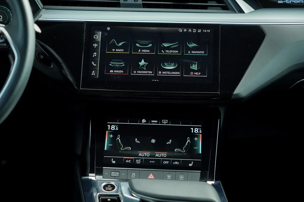Hoofdafbeelding Audi e-tron