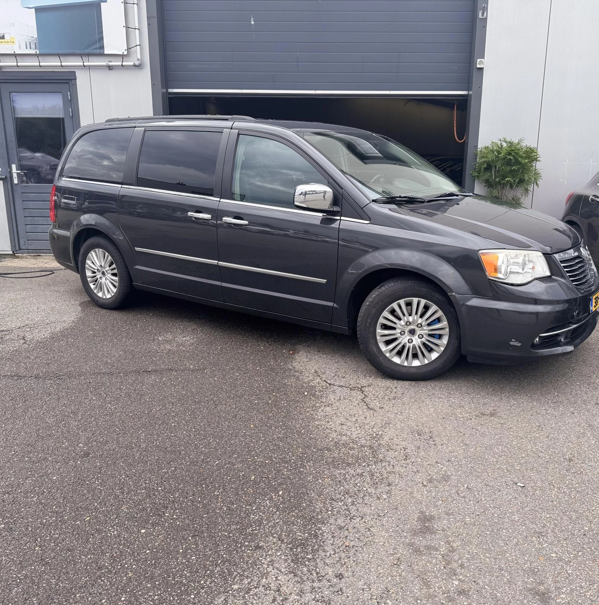 Hoofdafbeelding Lancia Voyager