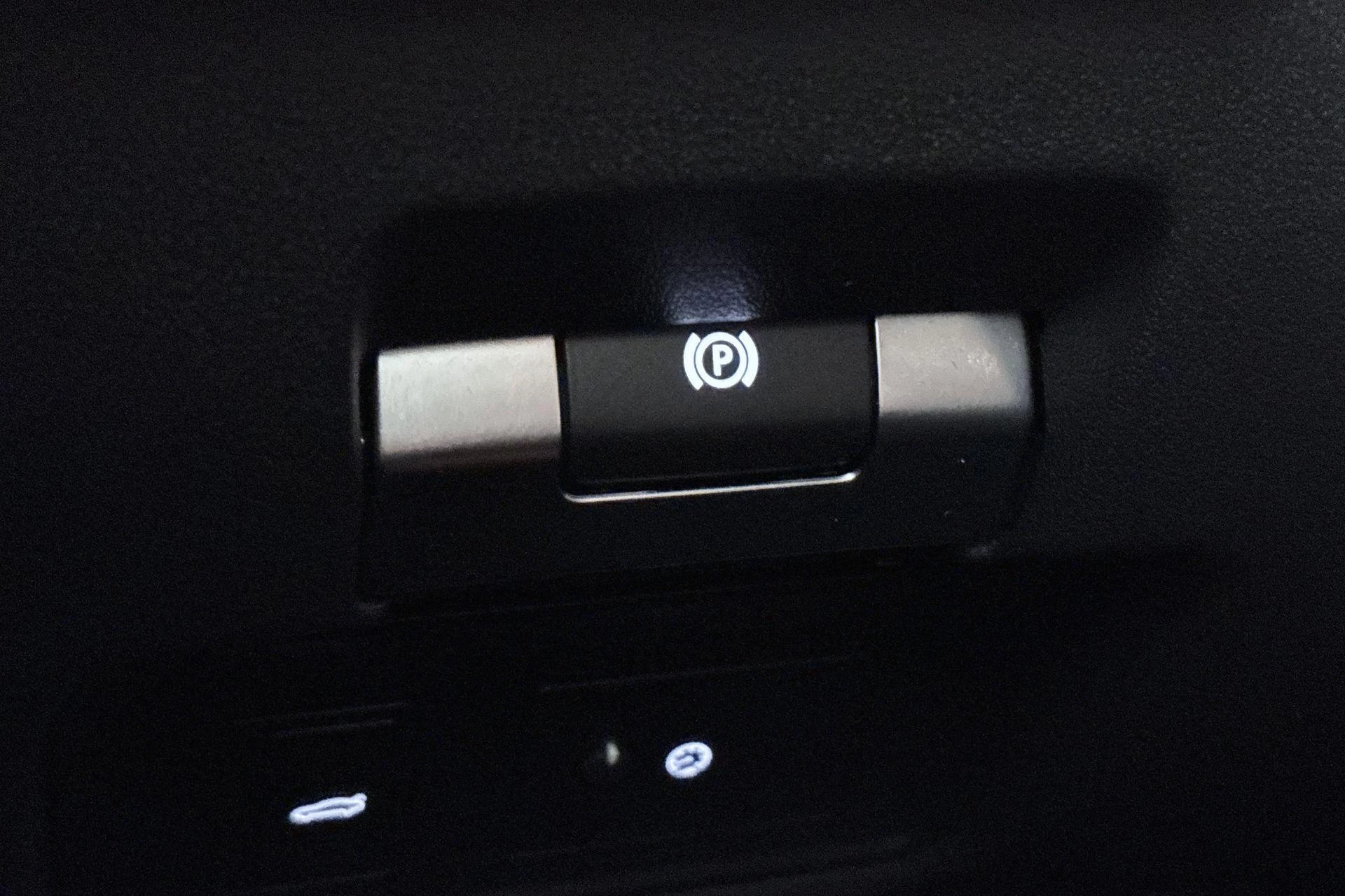 Hoofdafbeelding Jaguar XE