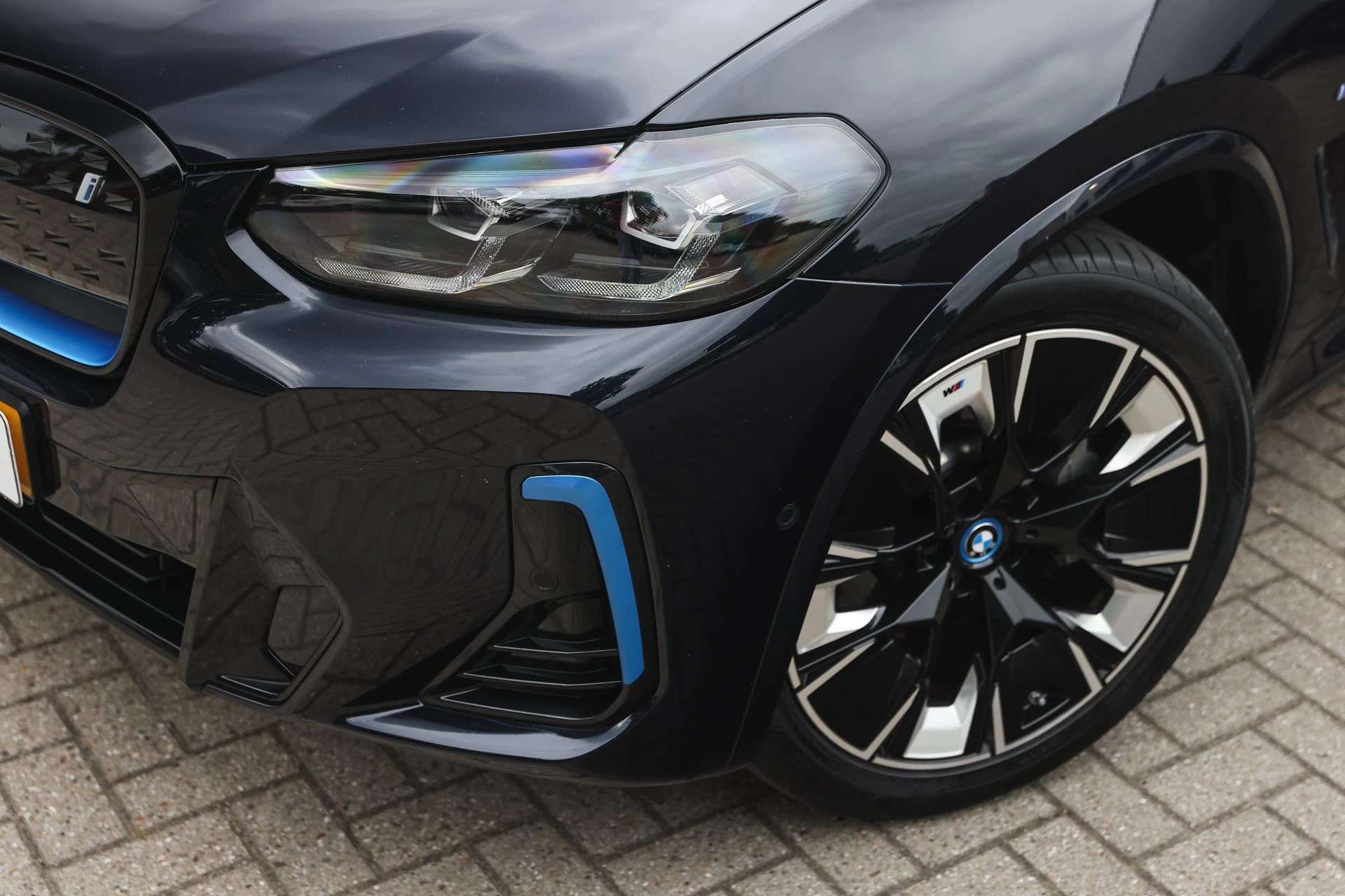 Hoofdafbeelding BMW iX3