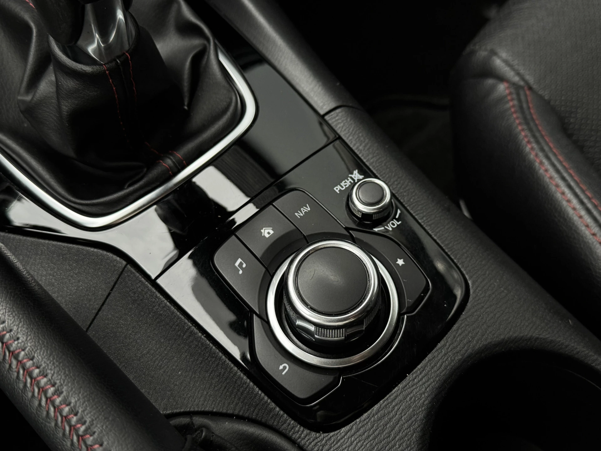 Hoofdafbeelding Mazda 3