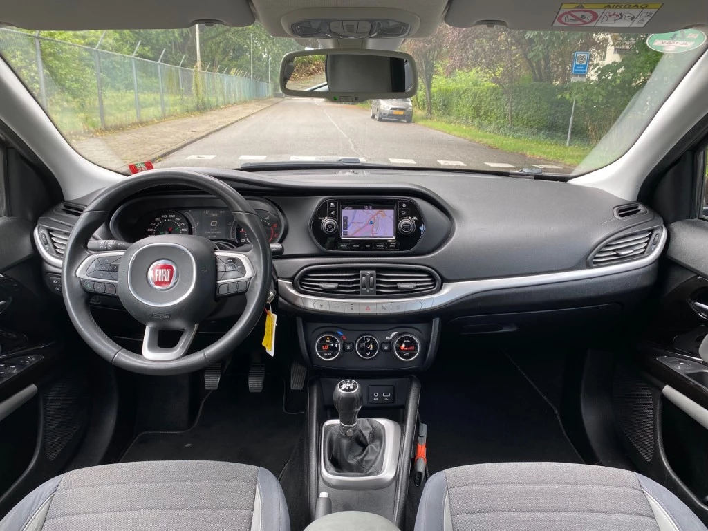 Hoofdafbeelding Fiat Tipo