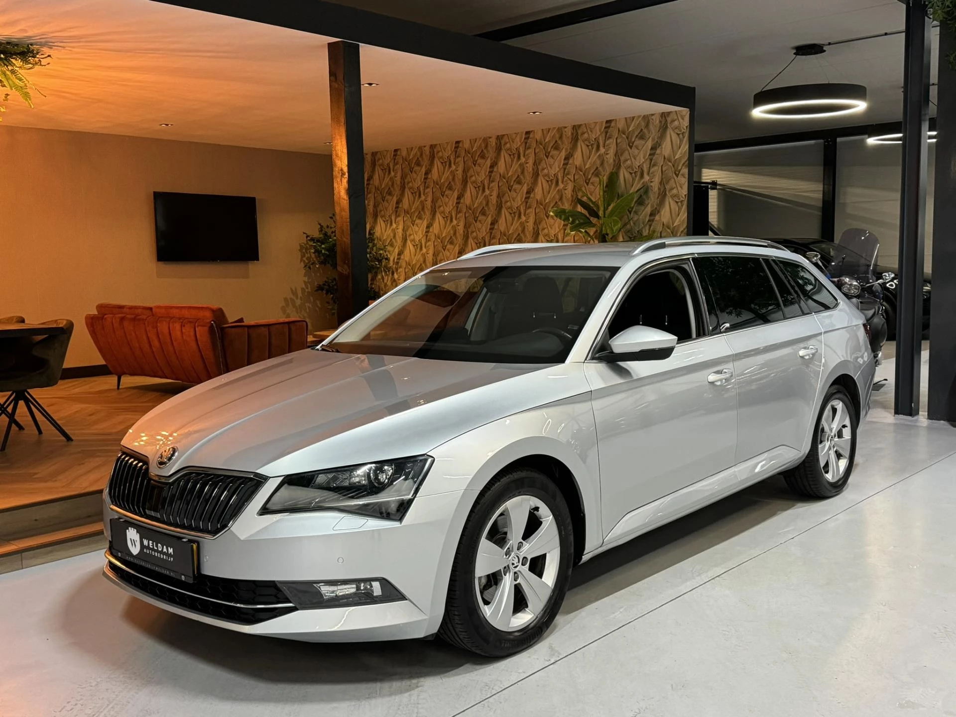 Hoofdafbeelding Škoda Superb