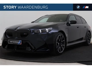 BMW 5 Serie Touring M5 Automaat / Panoramadak / Trekhaak / Bowers & Wilkins / M Carbon-keramische remmen / Parking Assistant Professional / M Multifunctionele Stoelen