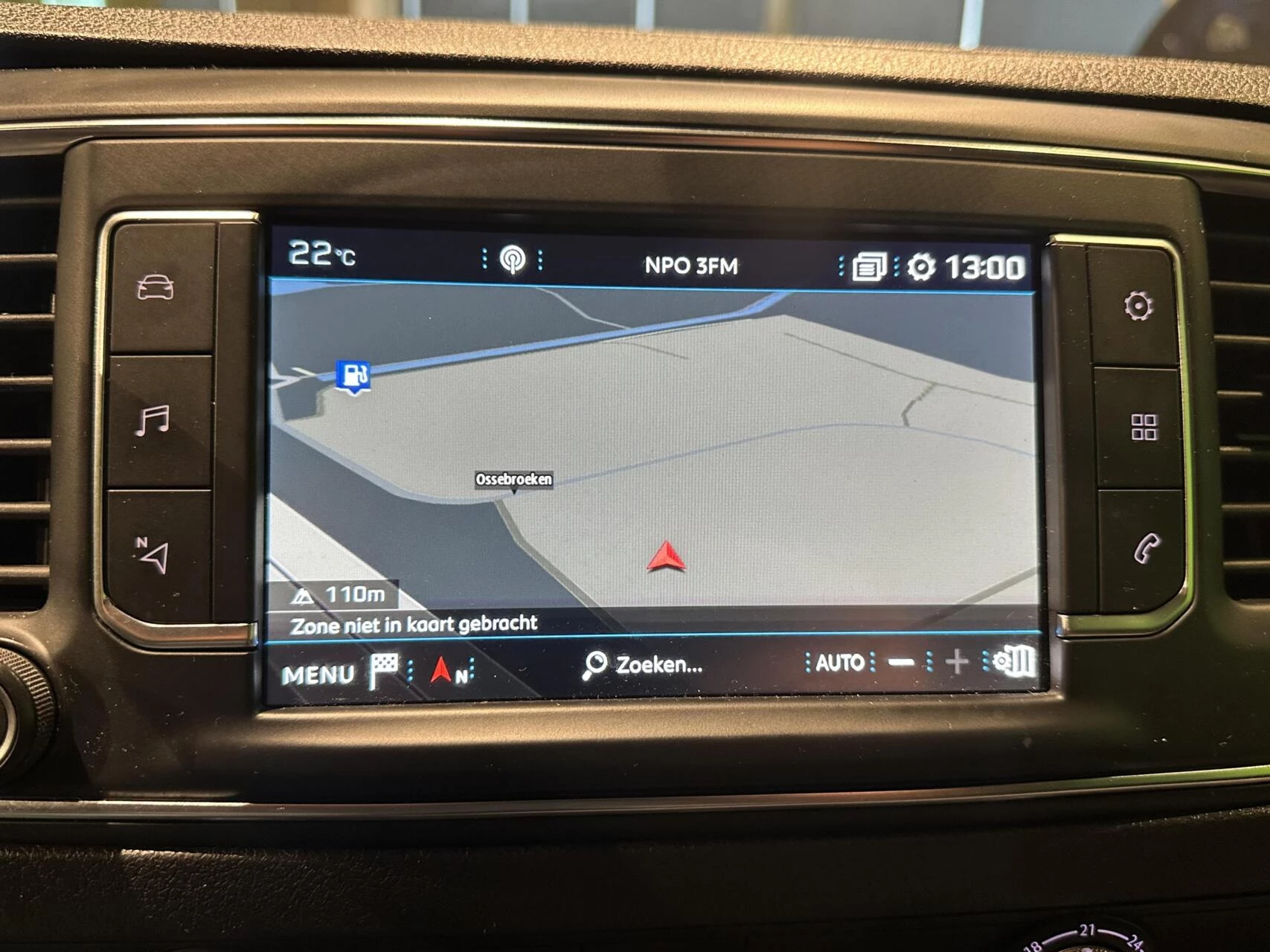 Hoofdafbeelding Peugeot Traveller