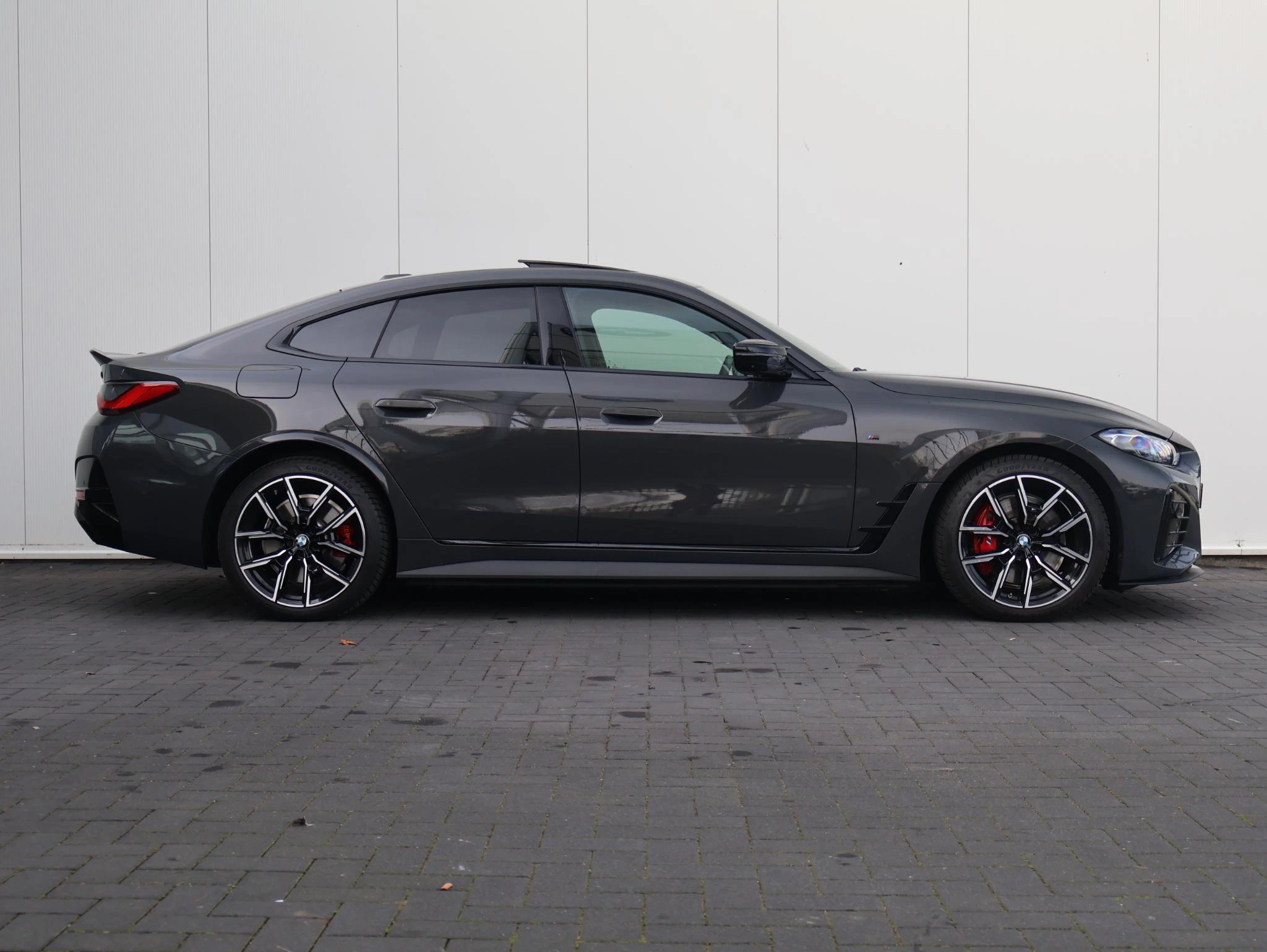 Hoofdafbeelding BMW i4