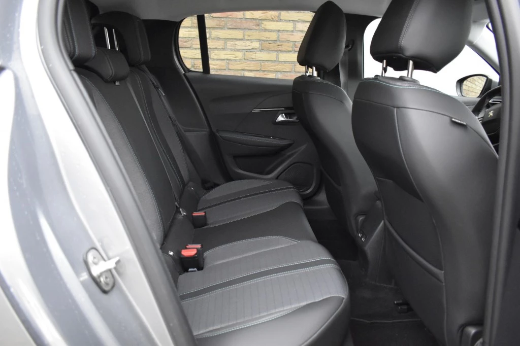 Hoofdafbeelding Peugeot e-208