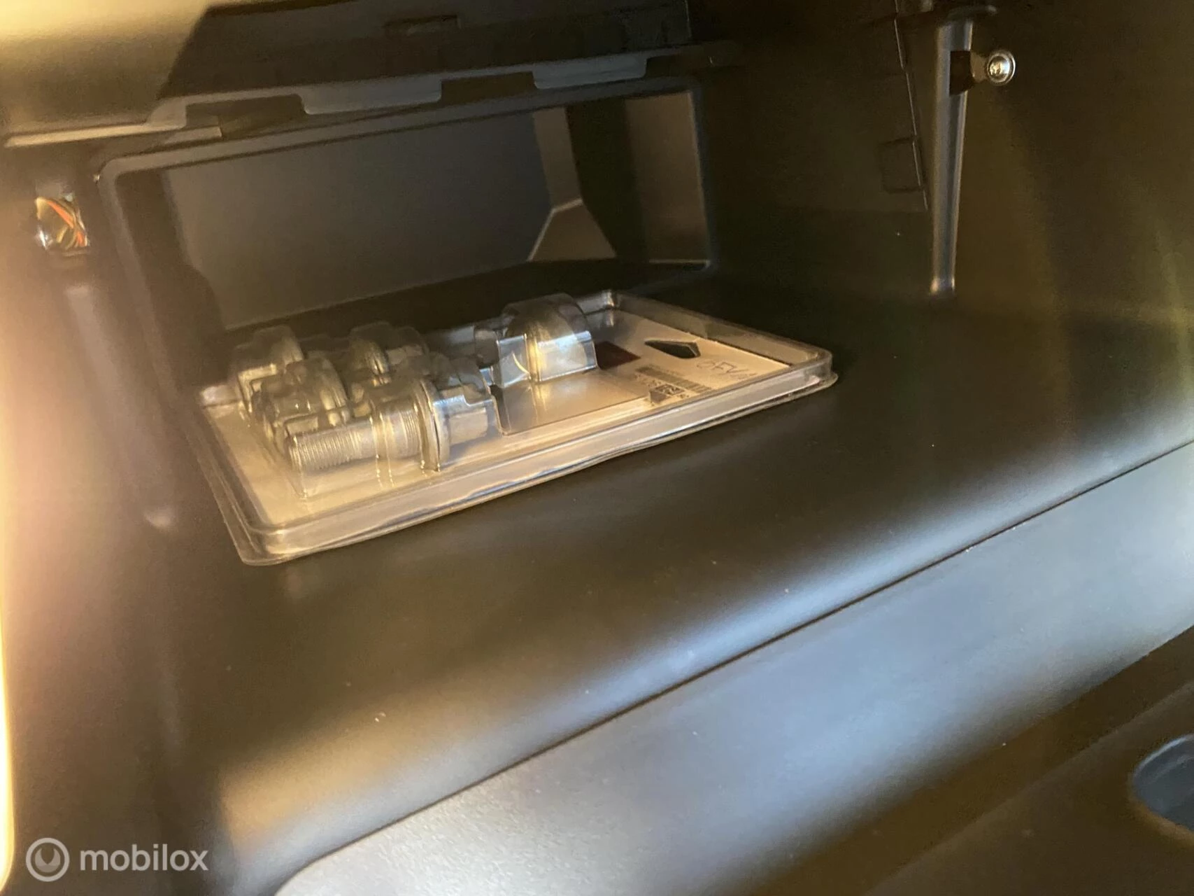 Hoofdafbeelding Citroën ë-C4