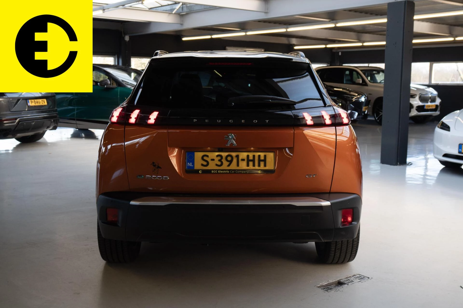 Hoofdafbeelding Peugeot e-2008