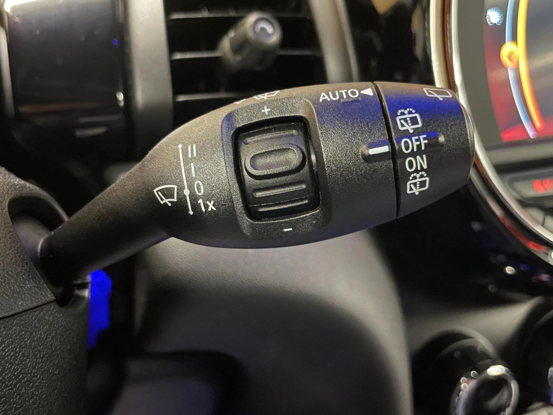 Hoofdafbeelding MINI One