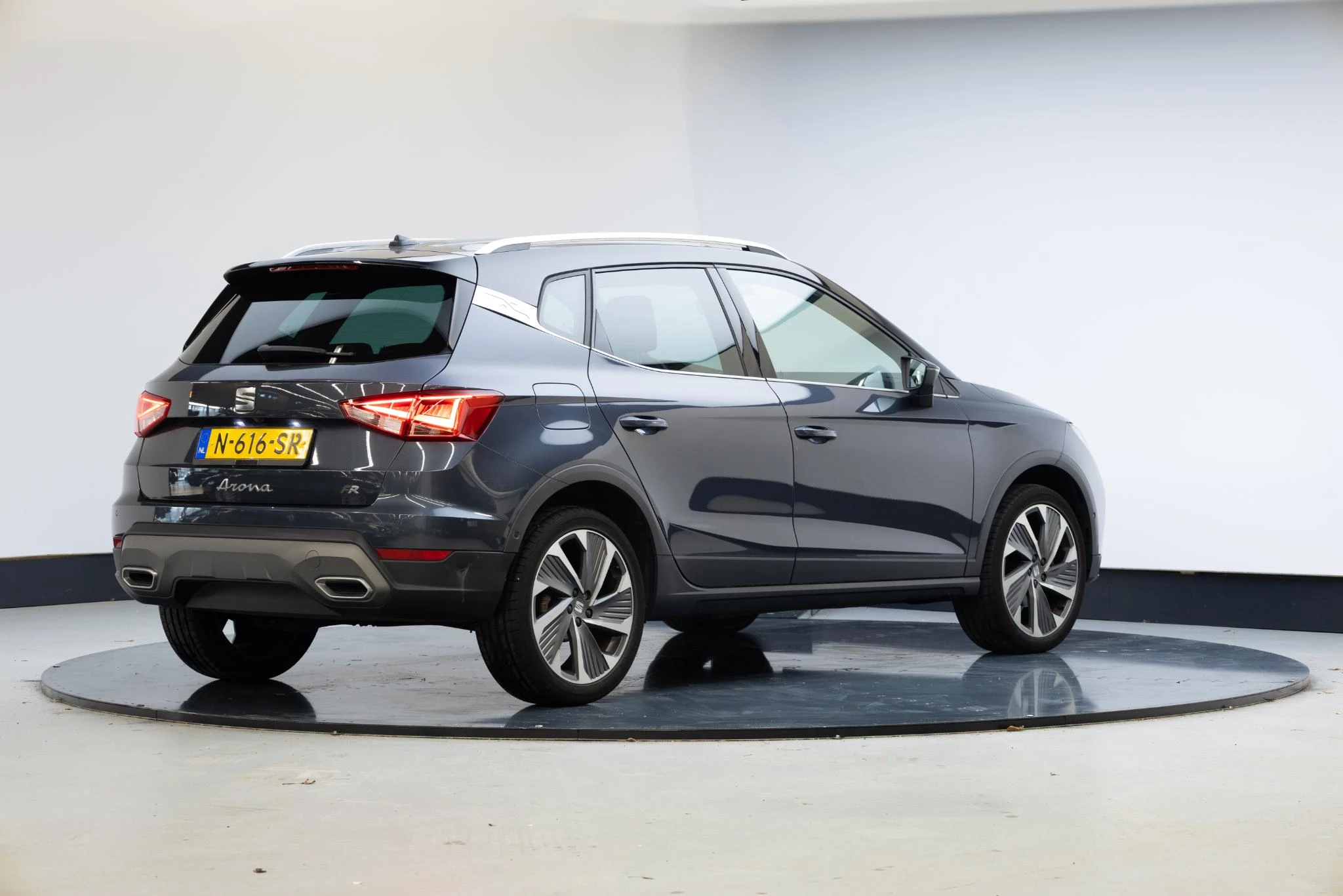 Hoofdafbeelding SEAT Arona