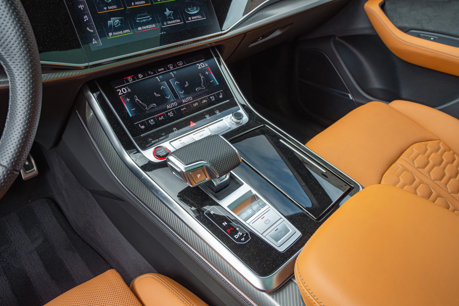 Hoofdafbeelding Audi Q8