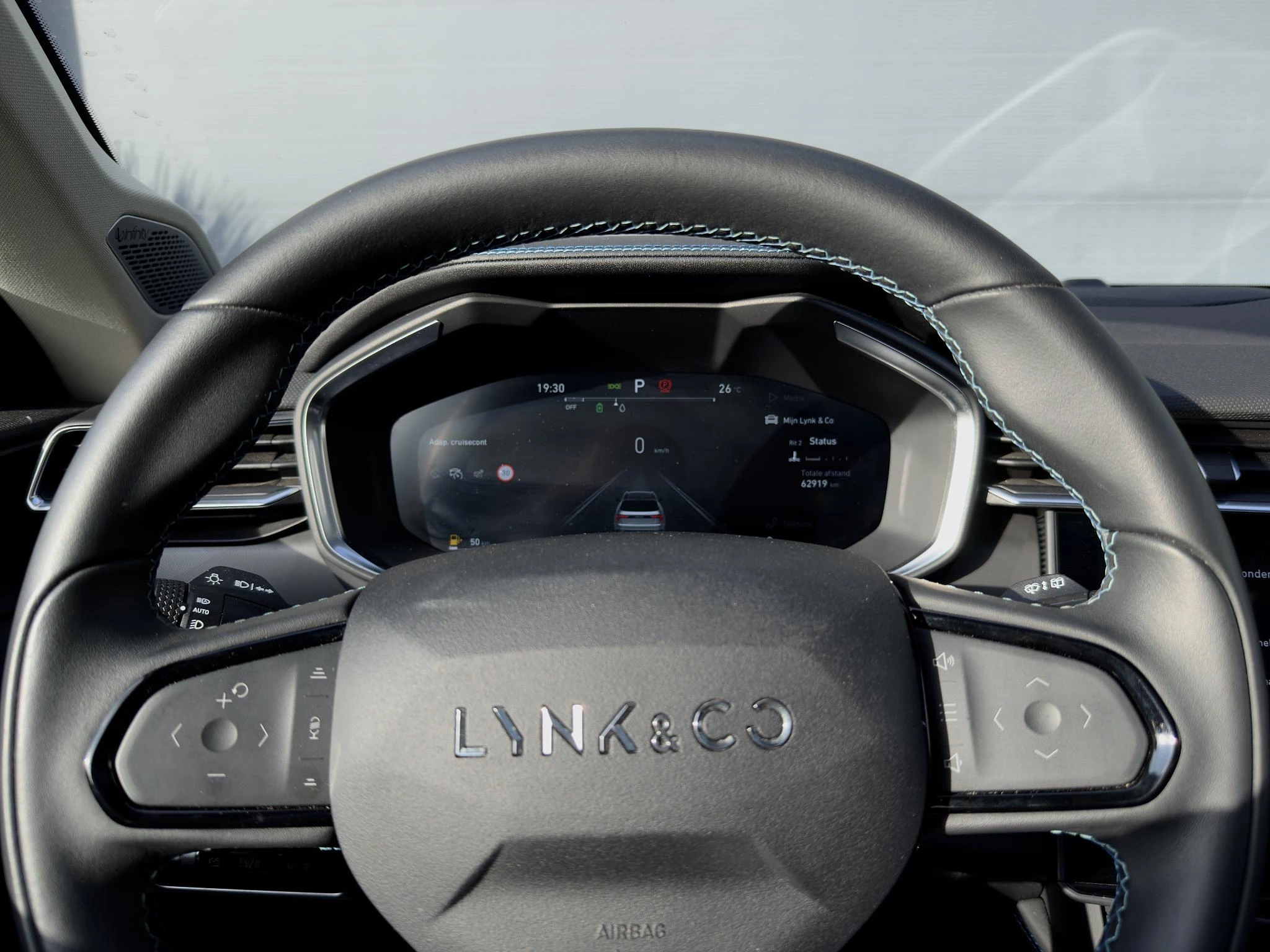 Hoofdafbeelding Lynk & Co 01