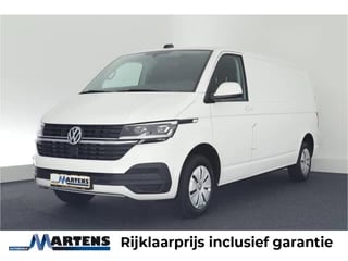 Volkswagen Transporter 2.0 TDI 150pk DSG L2H1 30 Highline LED Trekhaak Camera Standkachel Navigatie Stoelverwarming