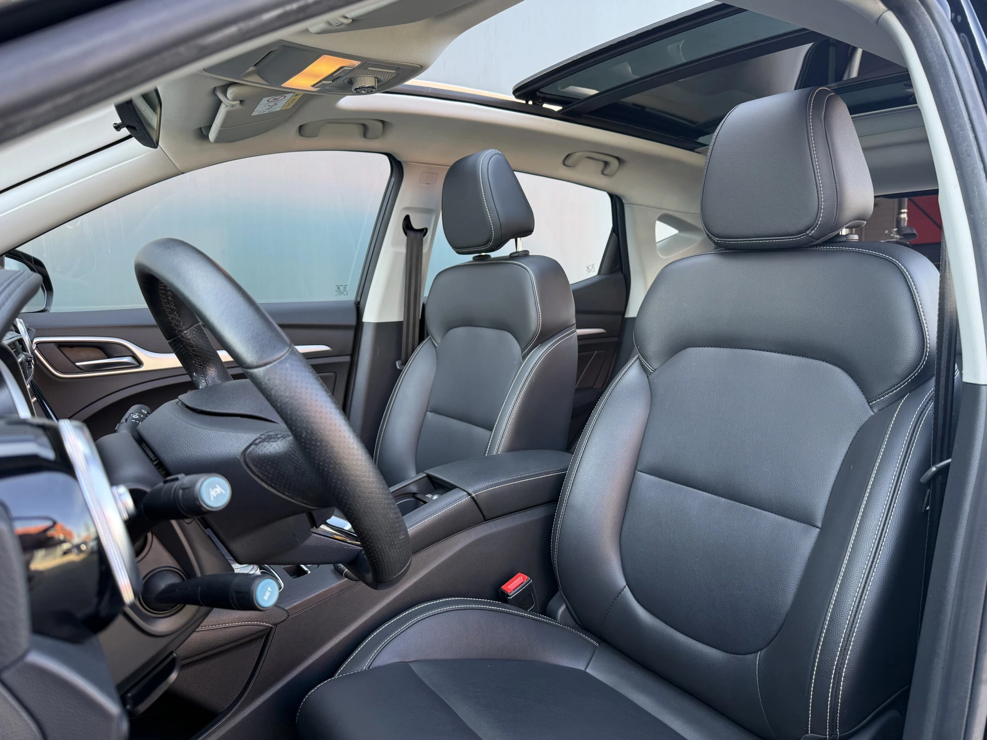 Hoofdafbeelding MG ZS EV