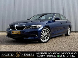 BMW 3-serie 330i High Executive Edition blauw