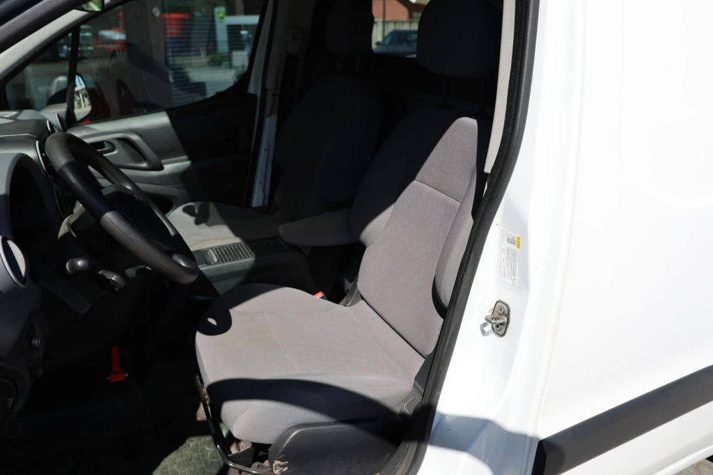 Hoofdafbeelding Peugeot Partner