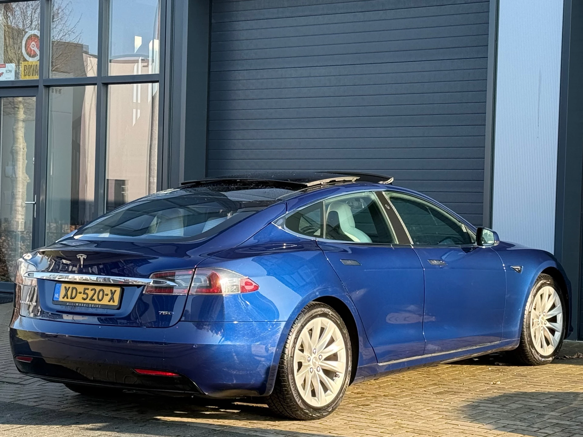 Hoofdafbeelding Tesla Model S