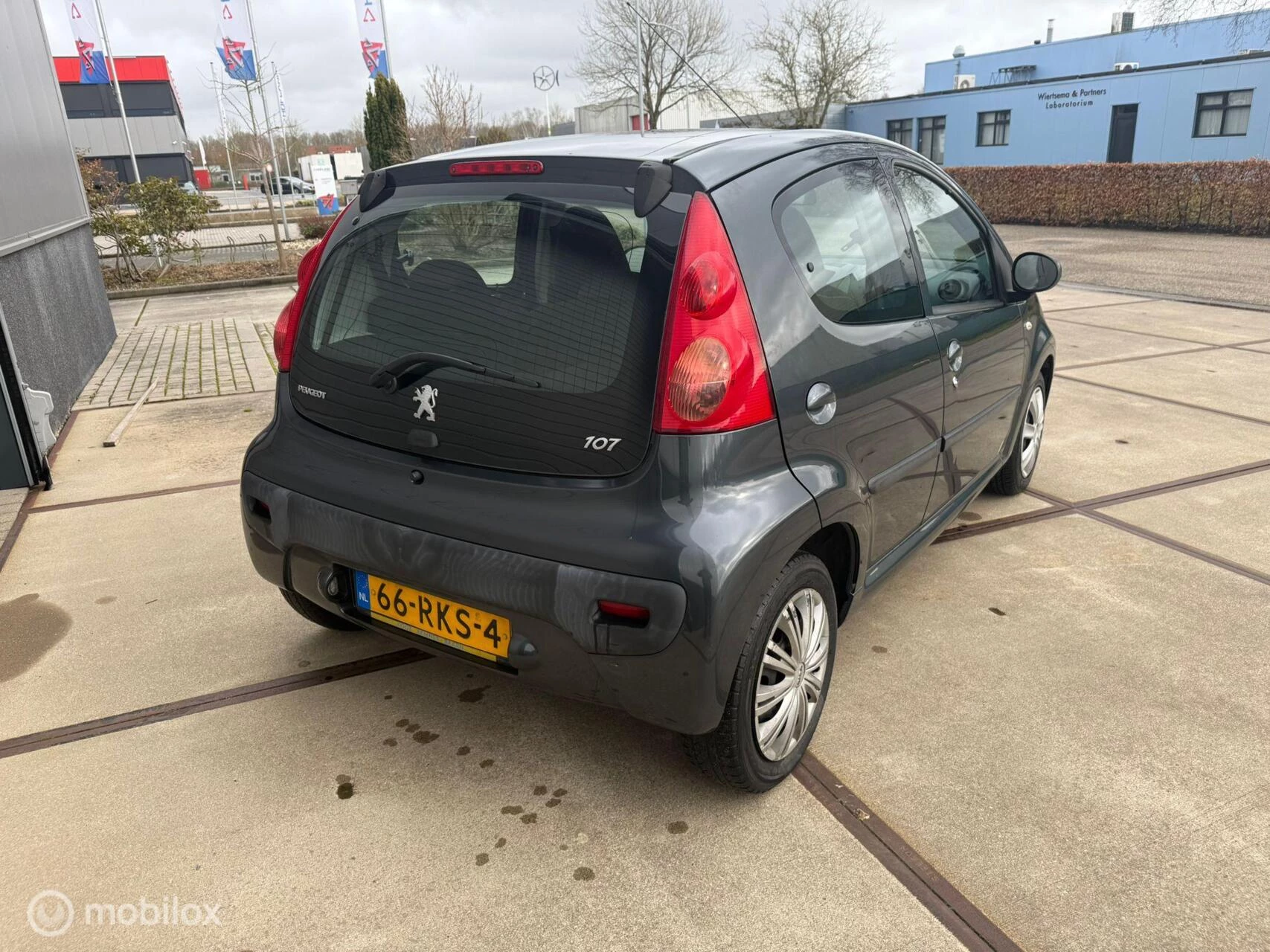 Hoofdafbeelding Peugeot 107