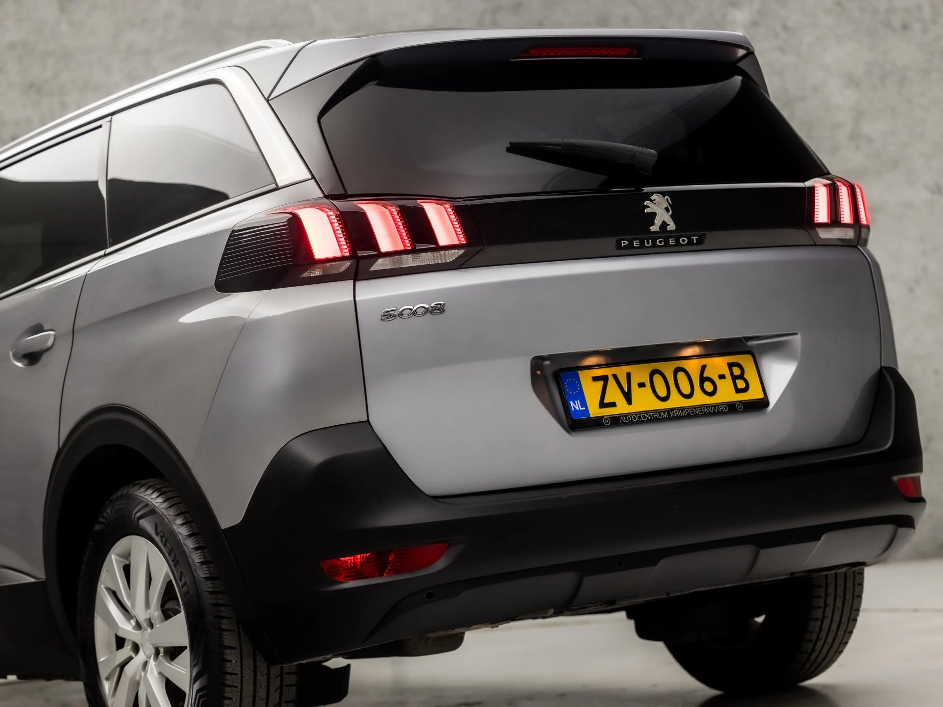 Hoofdafbeelding Peugeot 5008