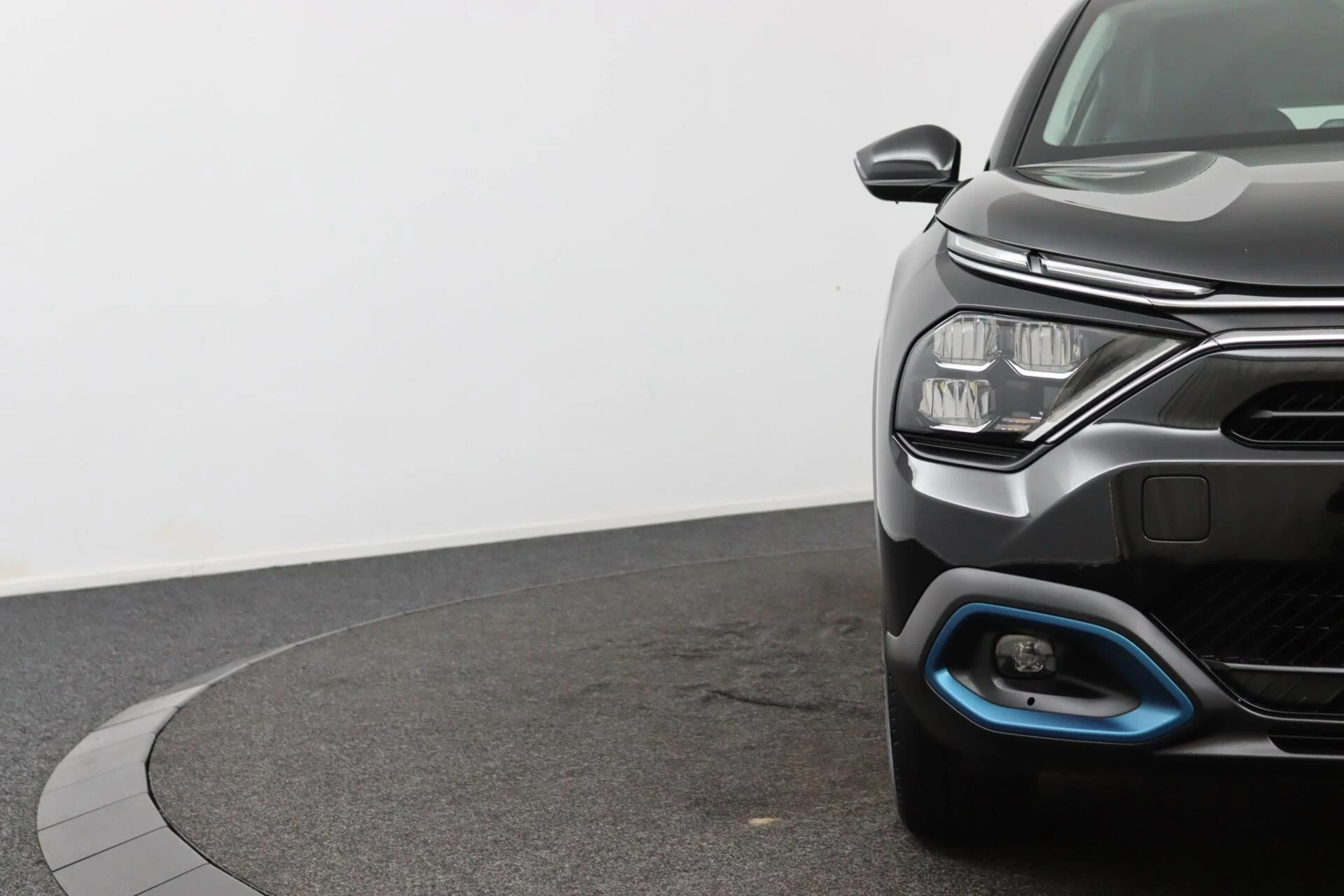 Hoofdafbeelding Citroën ë-C4