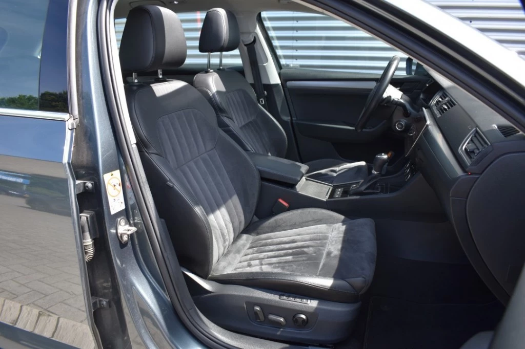 Hoofdafbeelding Škoda Superb