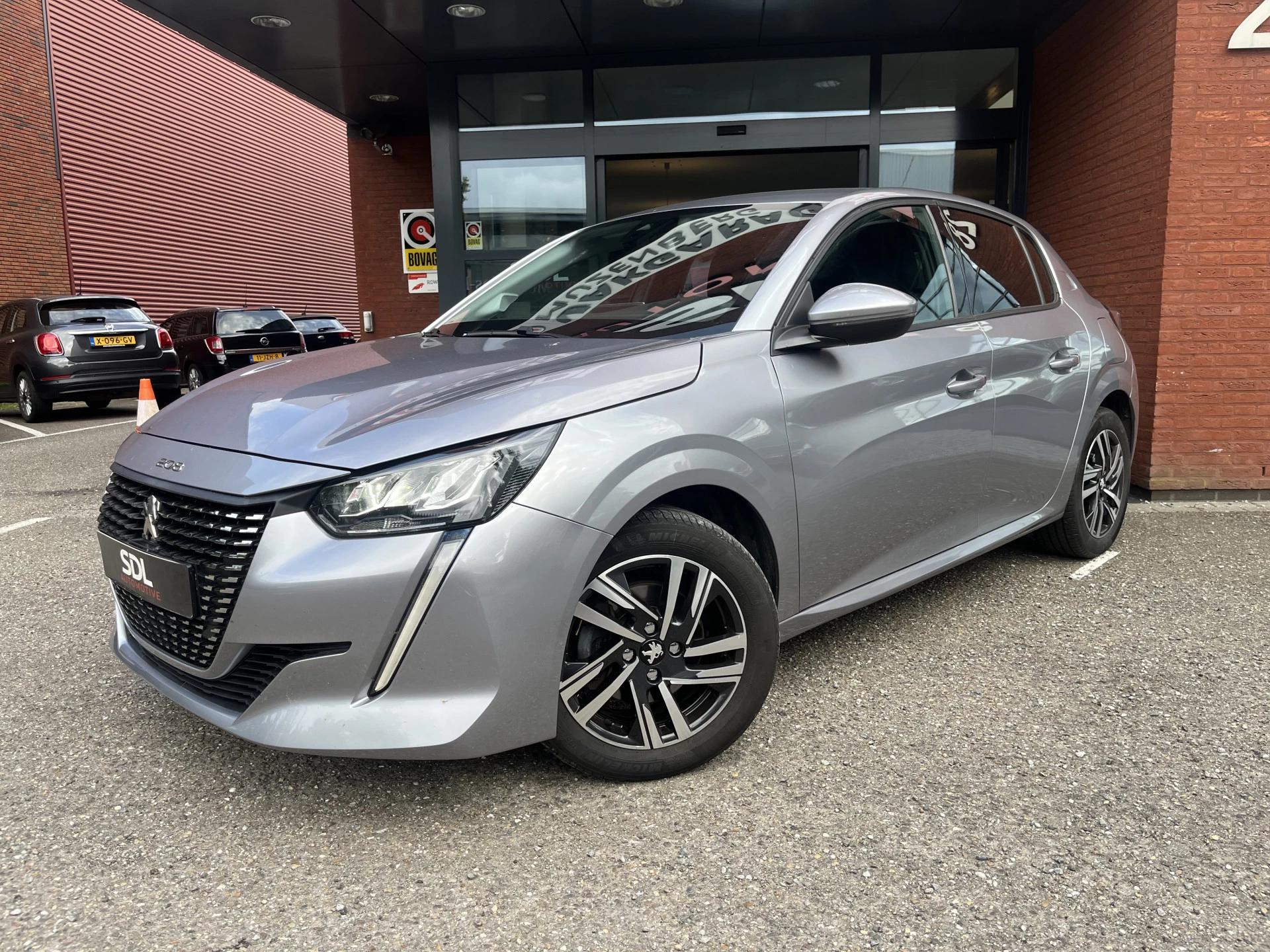Hoofdafbeelding Peugeot 208