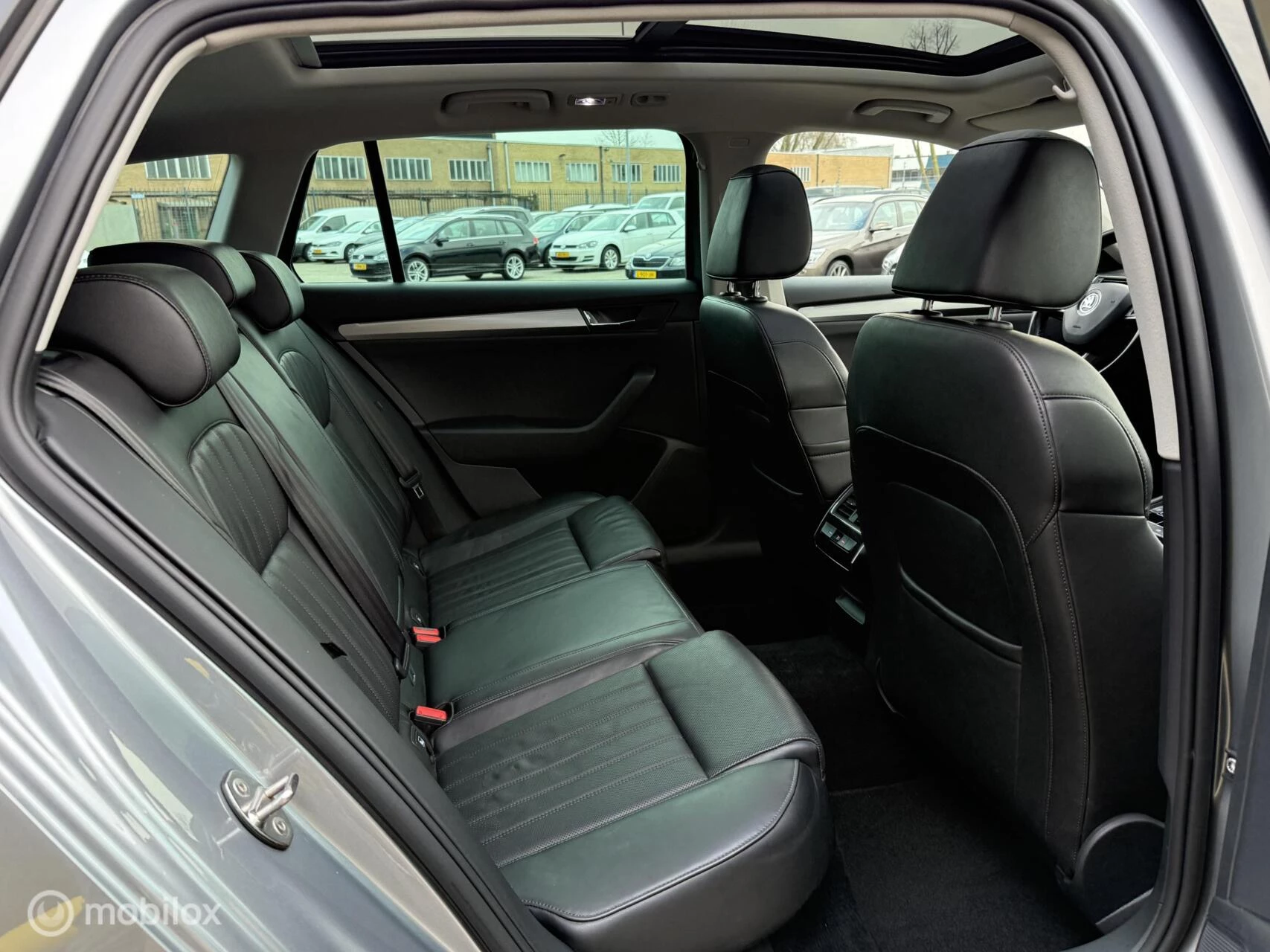 Hoofdafbeelding Škoda Superb