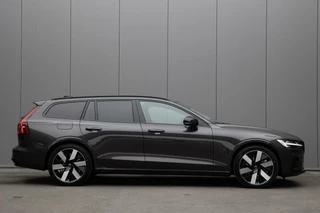 Hoofdafbeelding Volvo V60 Volvo V60 2.0 T6 Recharge AWD Ultra Dark MY2025 | Full-Option | B&W