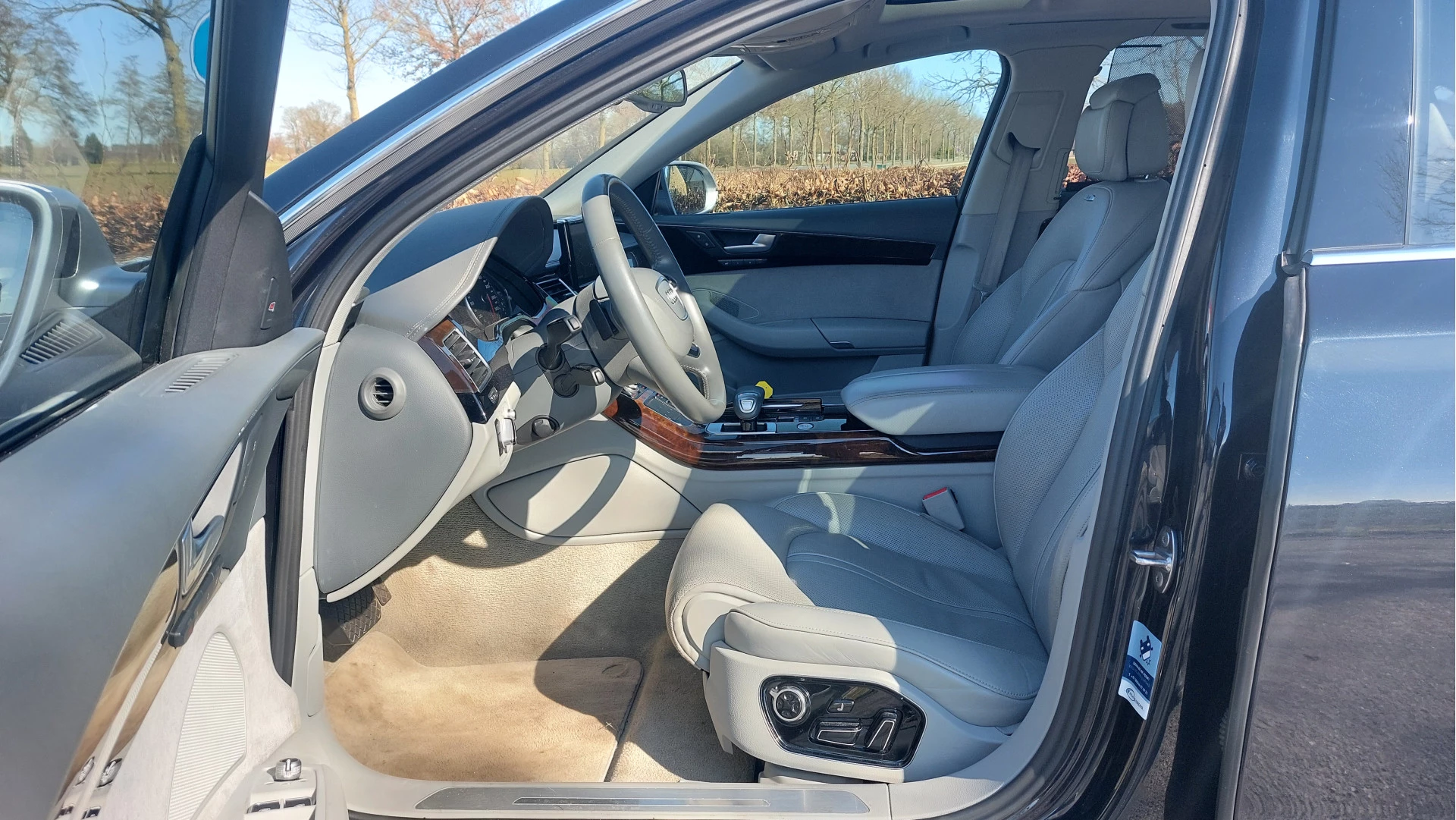 Hoofdafbeelding Audi A8