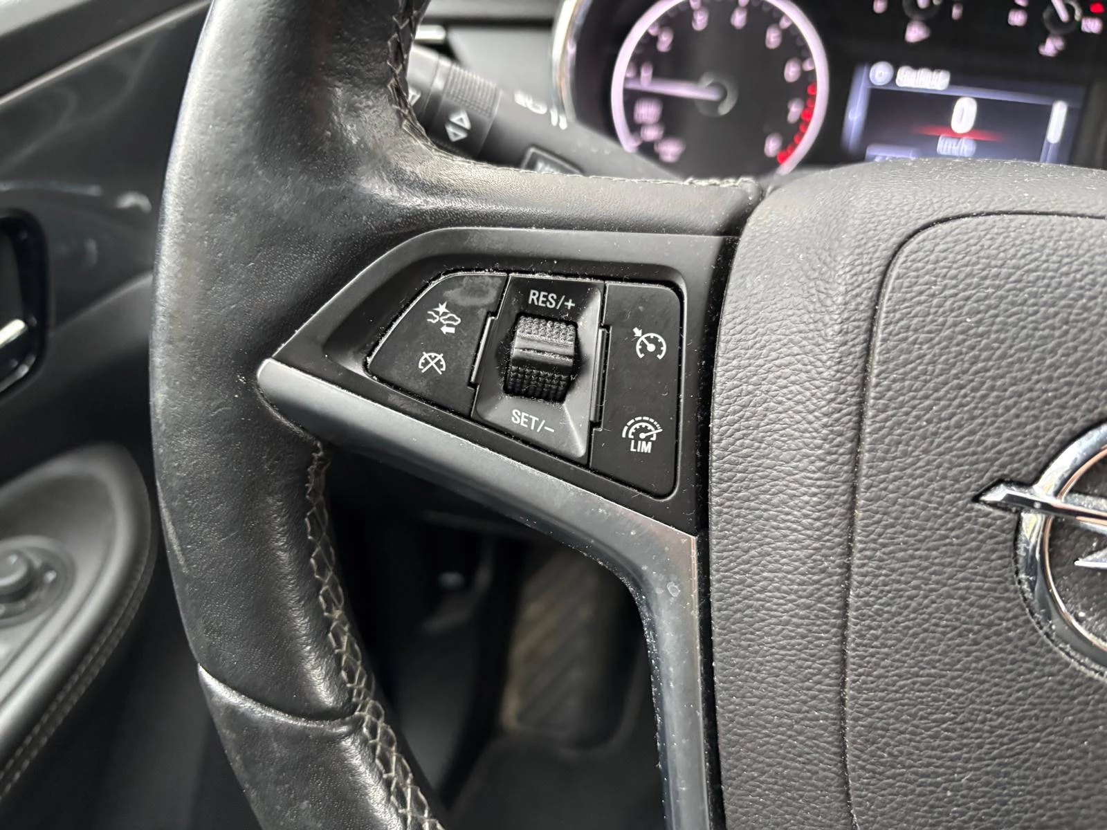 Hoofdafbeelding Opel Mokka X