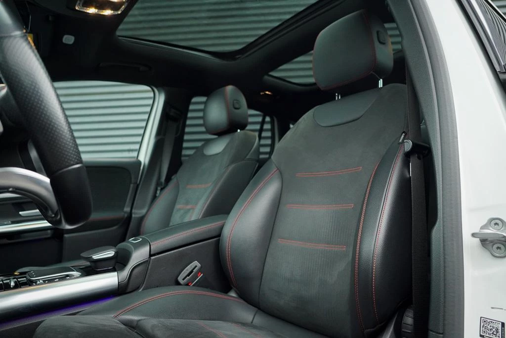 Hoofdafbeelding Mercedes-Benz EQA