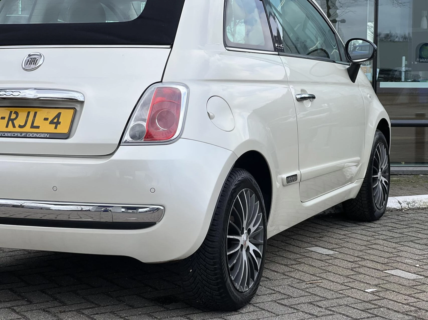 Hoofdafbeelding Fiat 500C
