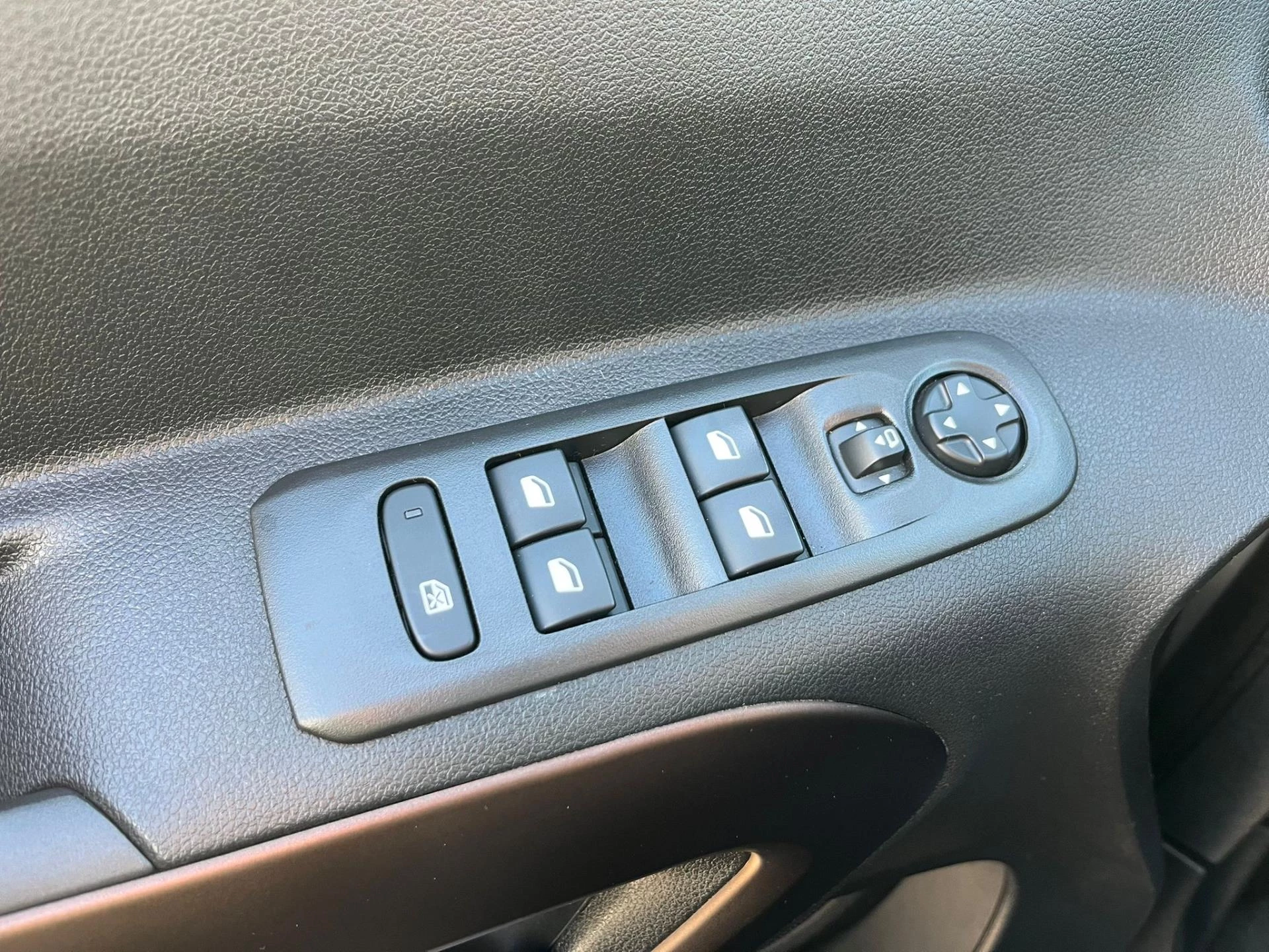 Hoofdafbeelding Peugeot Rifter