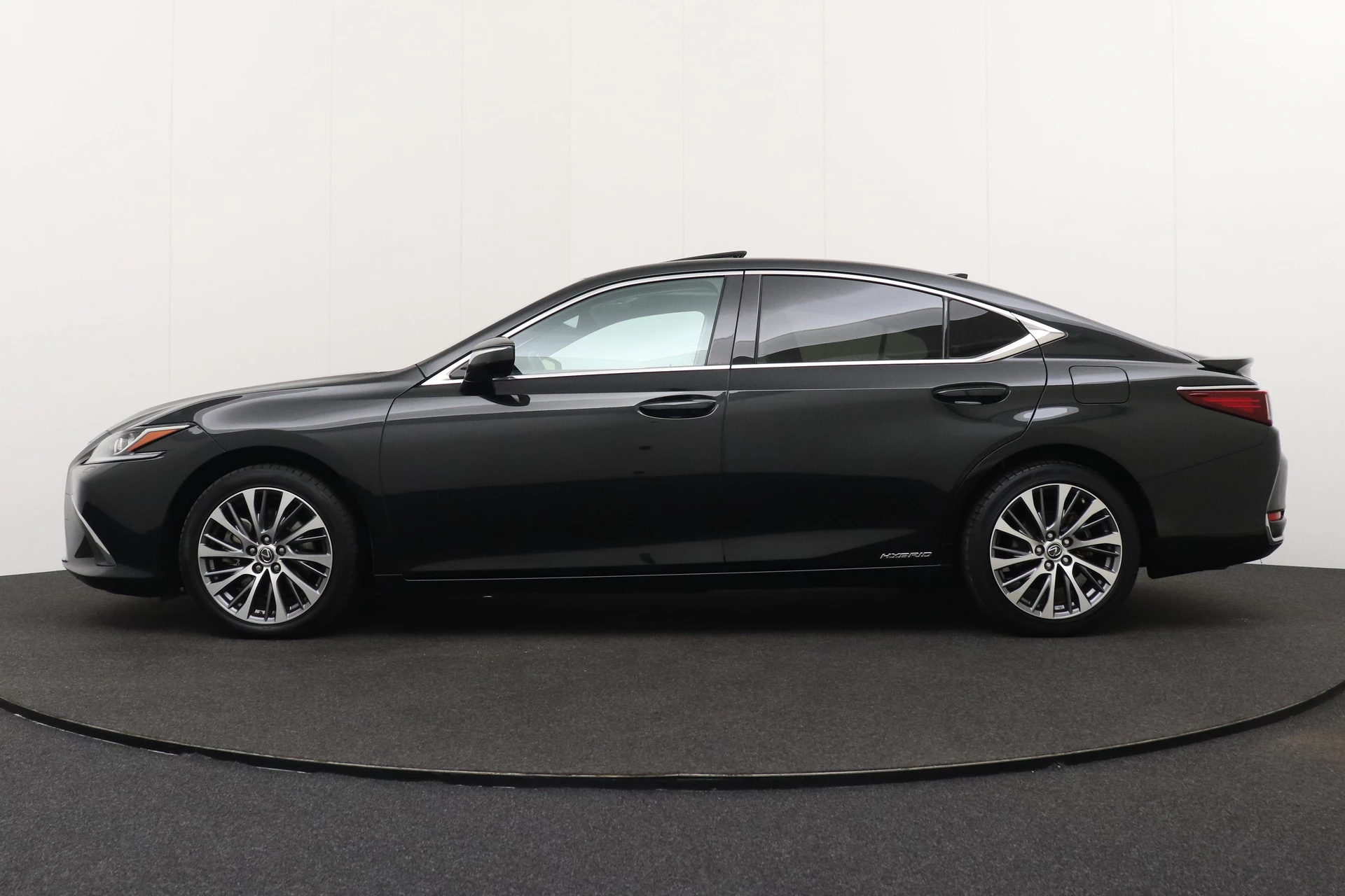 Hoofdafbeelding Lexus ES