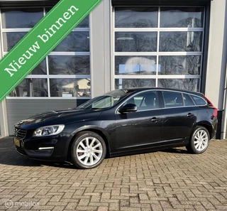 Volvo V60 1.6 T3 Momentum  SLECHTS 147000 KM EN NIEUWE APK