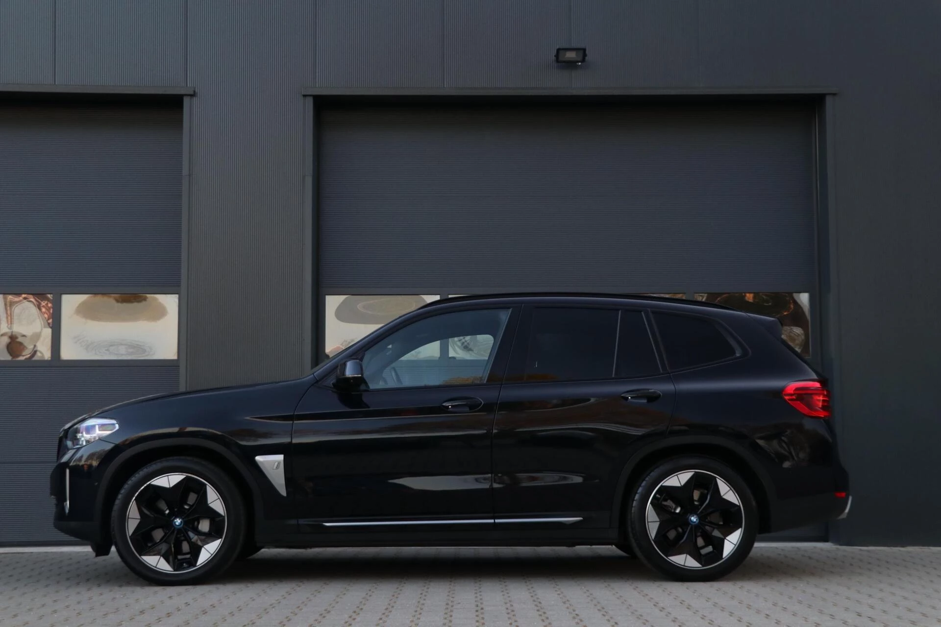 Hoofdafbeelding BMW iX3