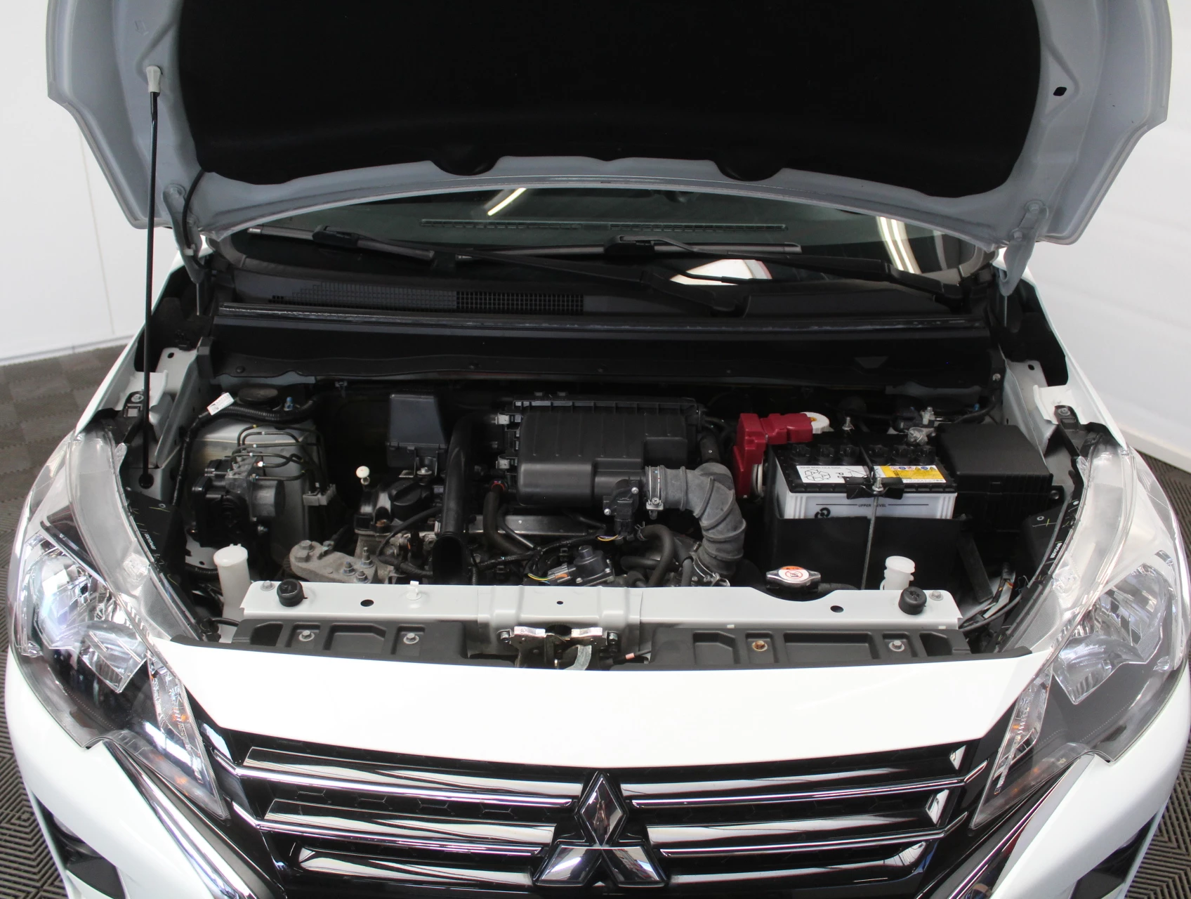 Hoofdafbeelding Mitsubishi Space Star