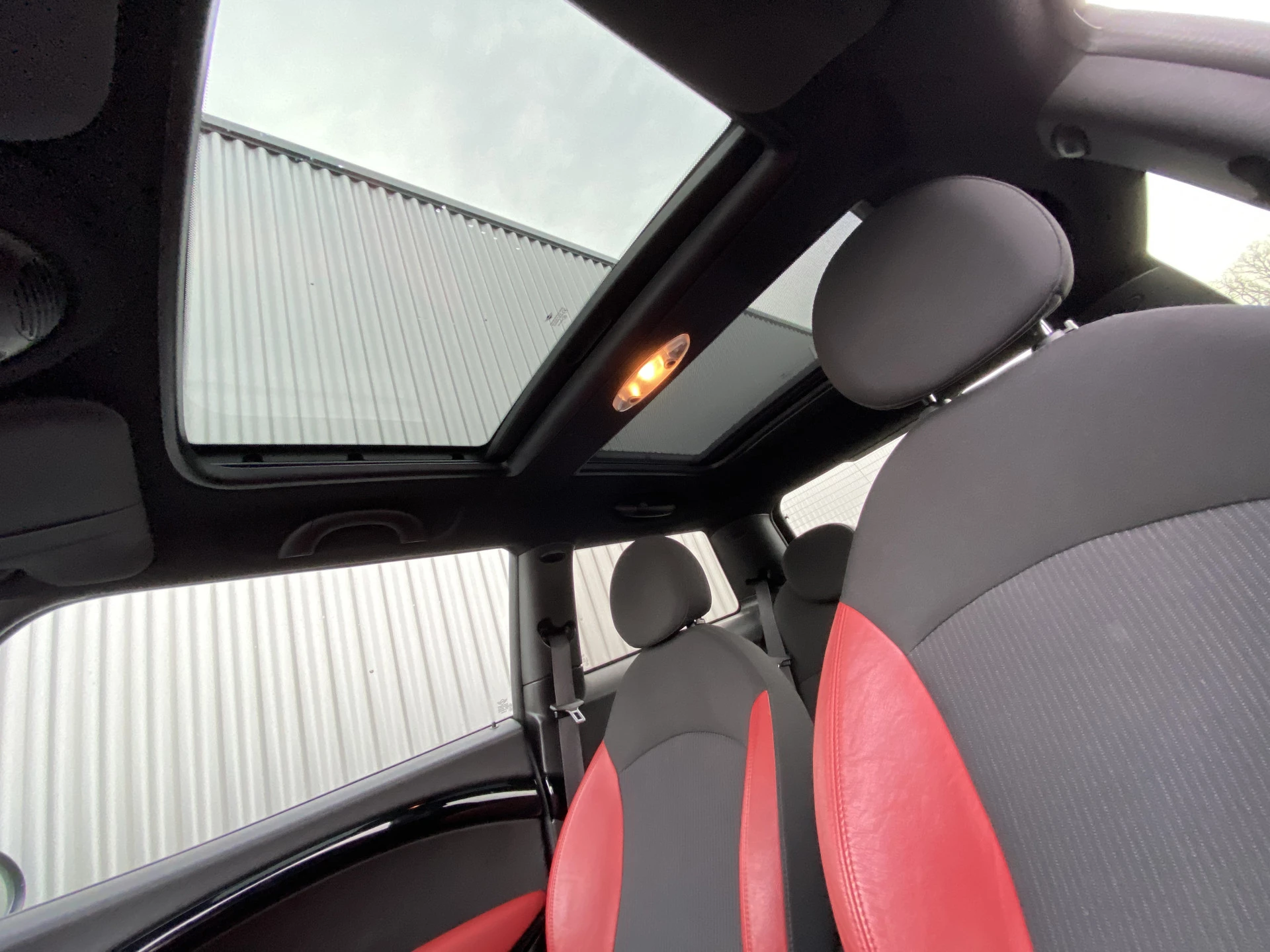 Hoofdafbeelding MINI Cooper S