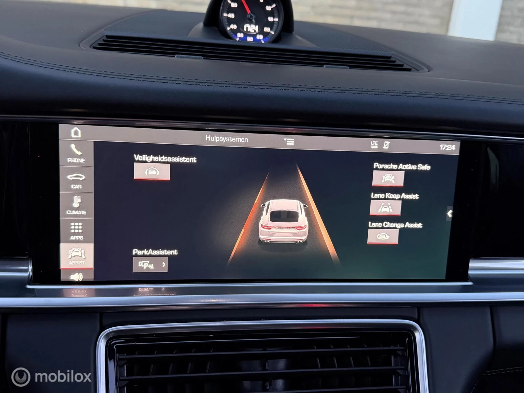 Hoofdafbeelding Porsche Panamera