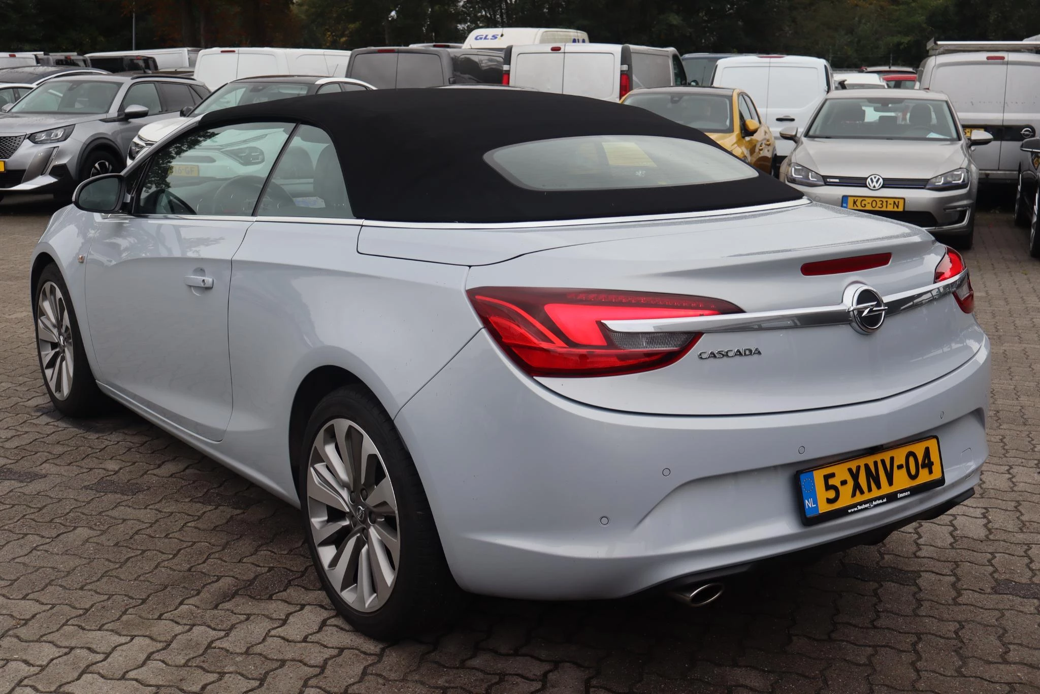 Hoofdafbeelding Opel Cascada