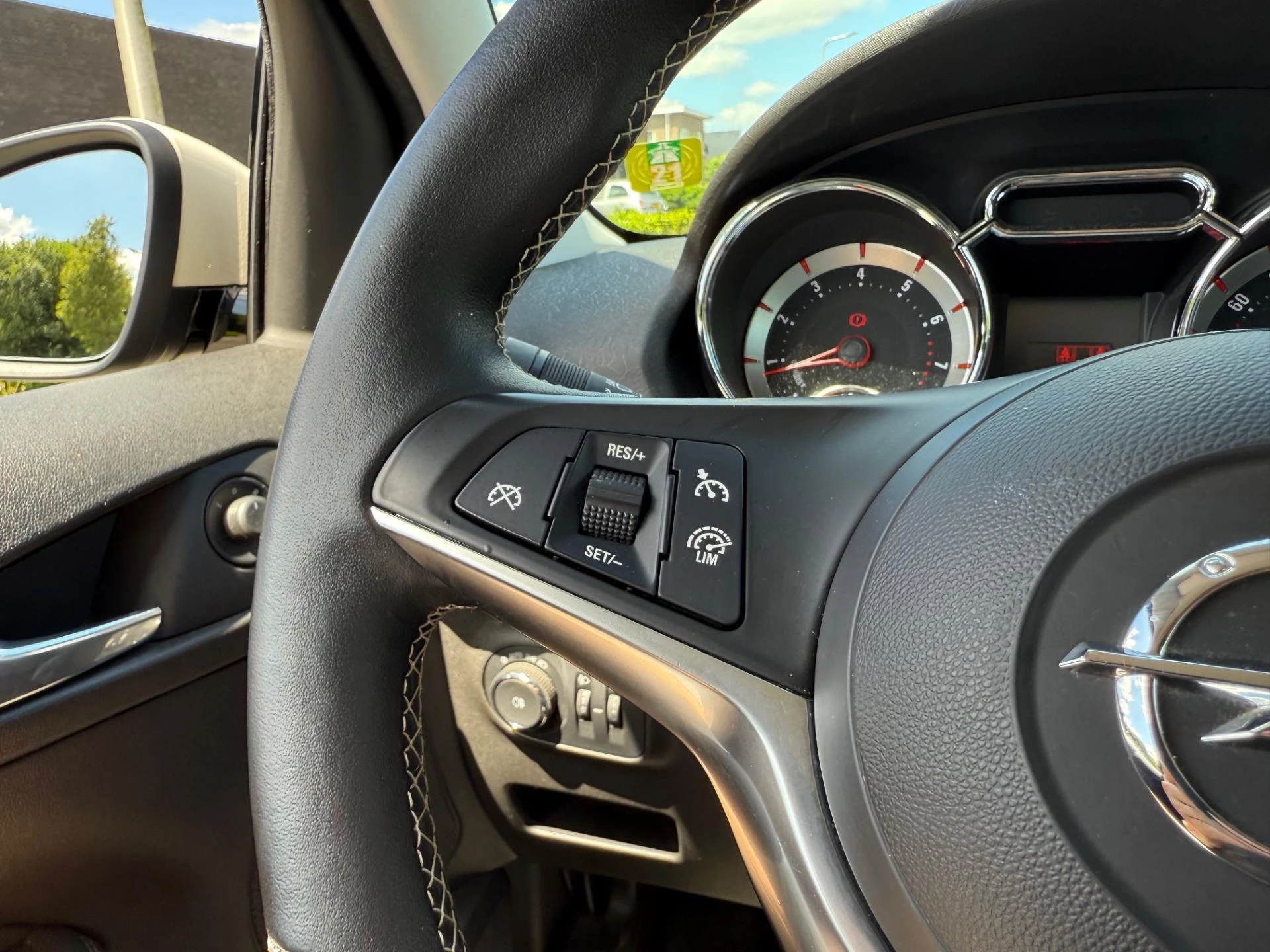 Hoofdafbeelding Opel ADAM