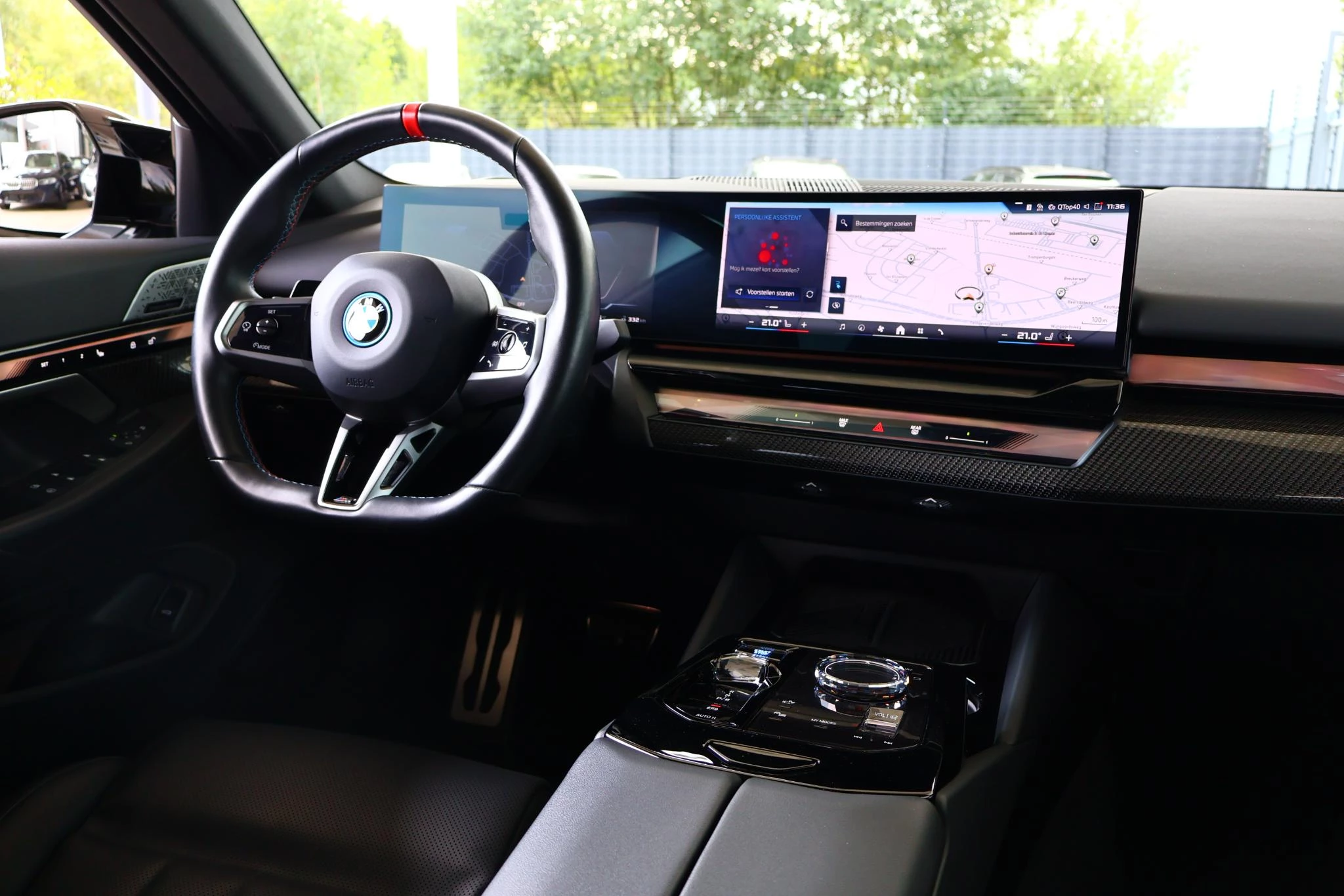 Hoofdafbeelding BMW i5