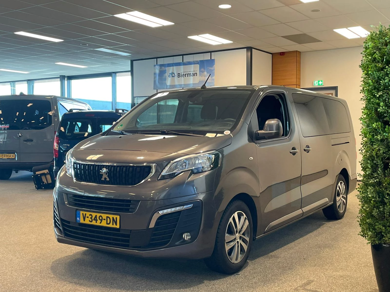 Hoofdafbeelding Peugeot Expert